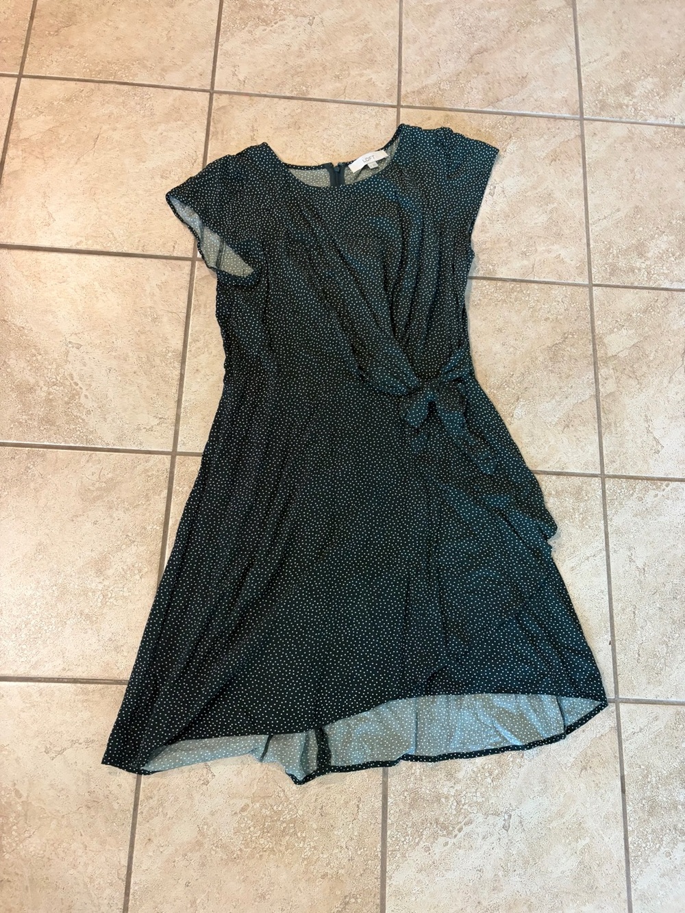 Women’s green Polka Dot Tie-Waist Dress